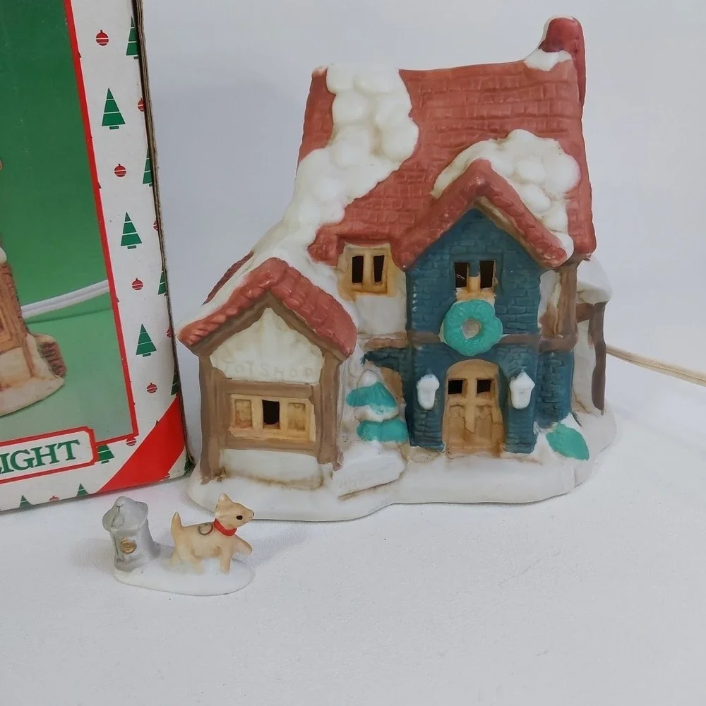Vintage Christmas Village Lighted House 